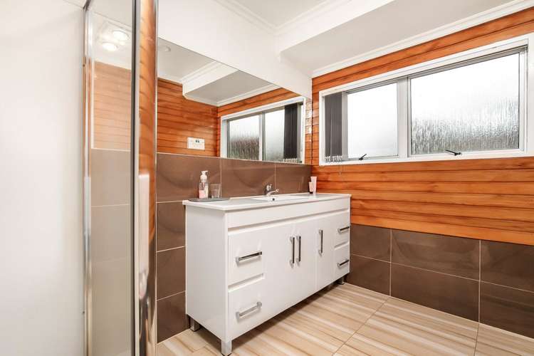 337 Redoubt Road Totara Park_12