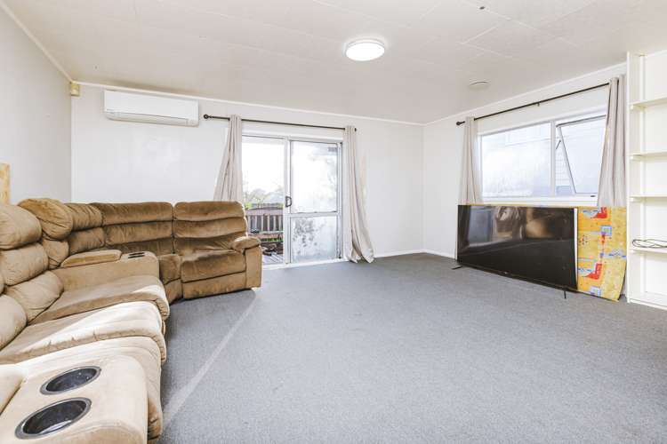 1/6 Bundena Place Clendon Park_4