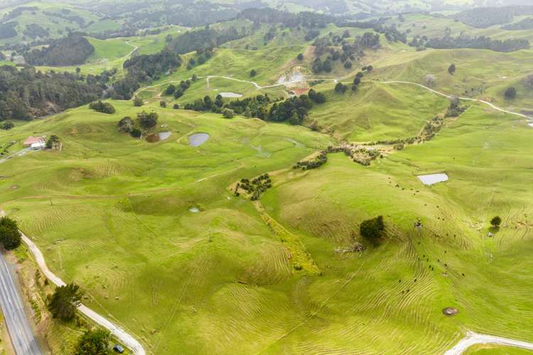 85 Ariels Lane Paparoa_8