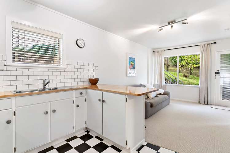 4/12 New Street Saint Marys Bay_8