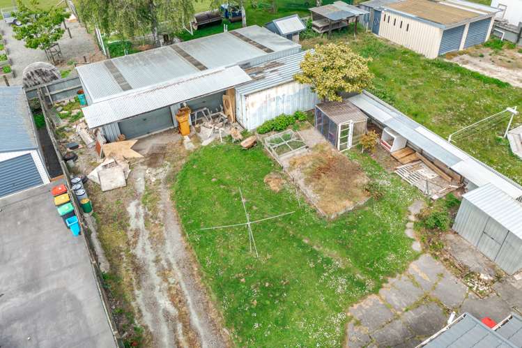 18 Raymond Street West End_14