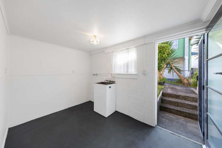 1/37 Turama Road Royal Oak_14