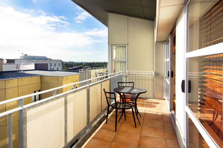 13E/82 Wakefield Street City Centre_1