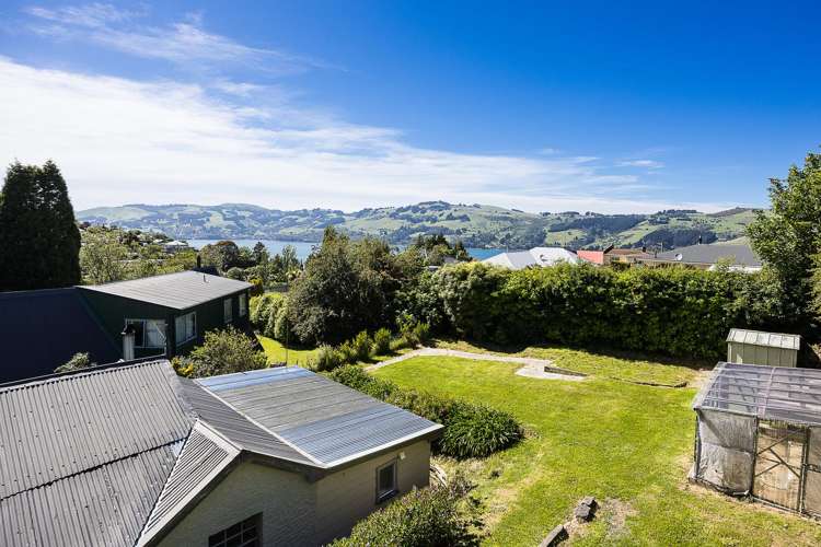 18 Ellesmere Street Ravensbourne_15