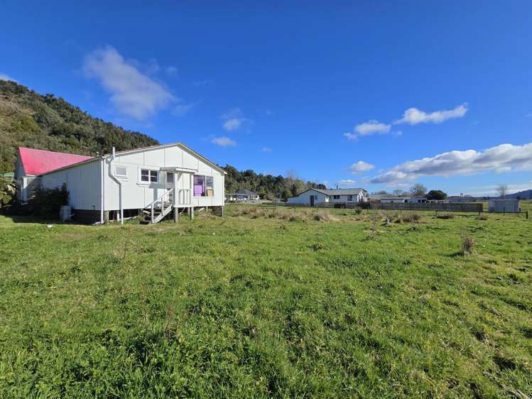 18 and 22 Harihari Township Road Harihari_24