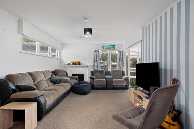 62 Karaka Street Wainuiomata_9