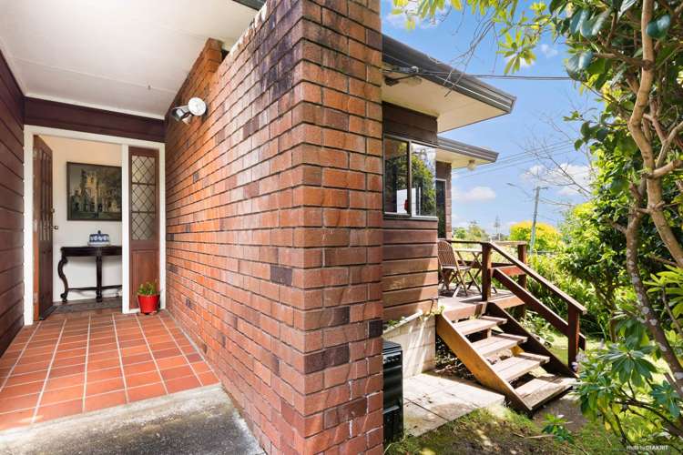 2/90 Landscape Road Mount Eden_4