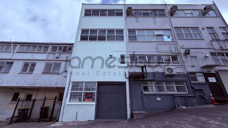 B1/65-67 Birkenhead Avenue_0