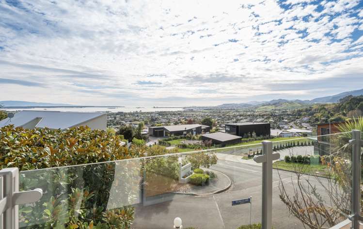 12 Valhalla Drive Richmond_9