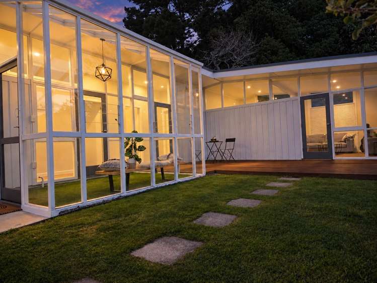 123 Wainuiomata Road Wainuiomata_19