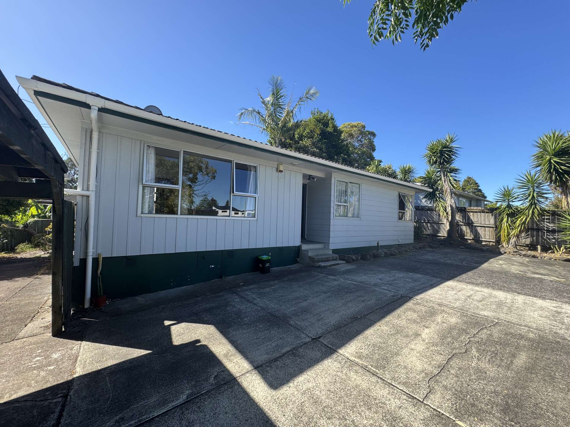 44 Universal Drive Henderson_0