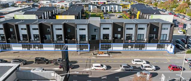 Flexible office space in thriving suburb