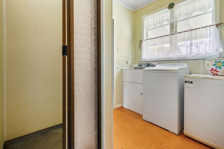 71 Golf Road Taumarunui_9