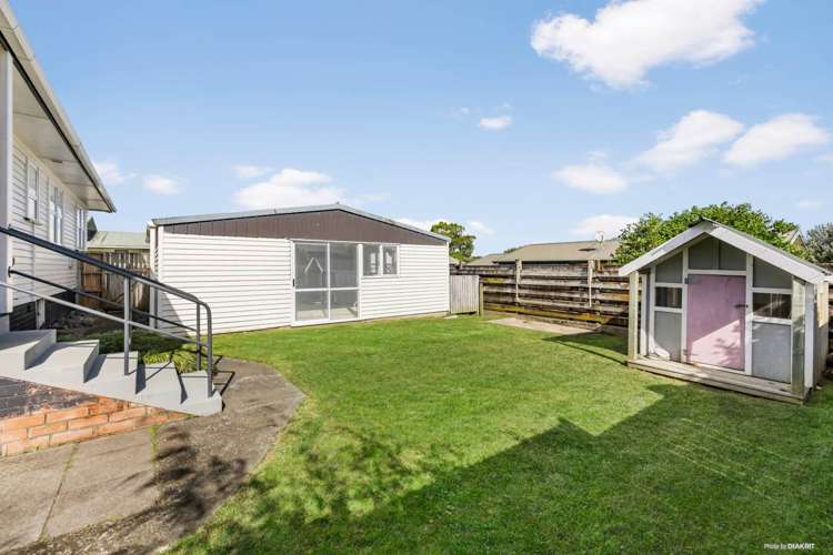 105 Kitchener Road Waiuku_5