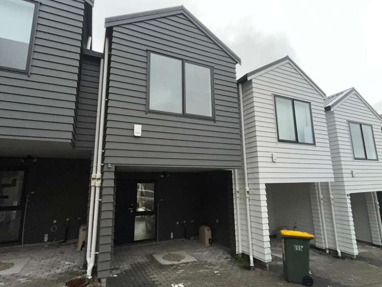 5/35 Glenbervie Crescent Massey West_1