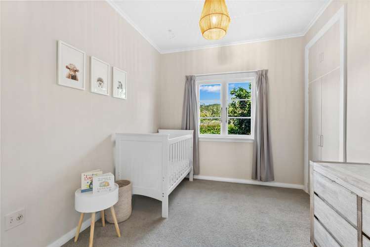 116 Loop Road Otaika_8