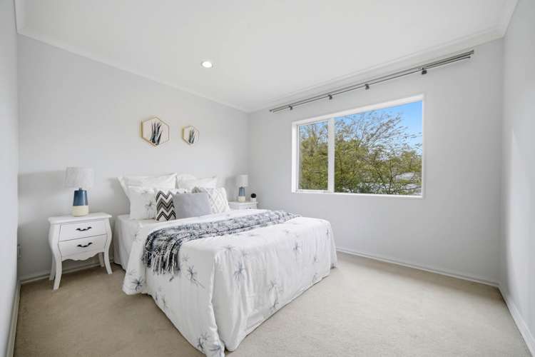 29A Peach Road Glenfield_13