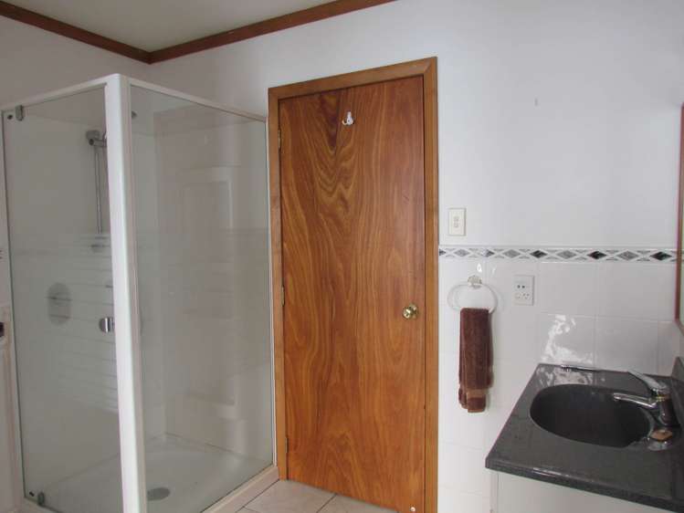 1/20 Gulf View Road Murrays Bay_19