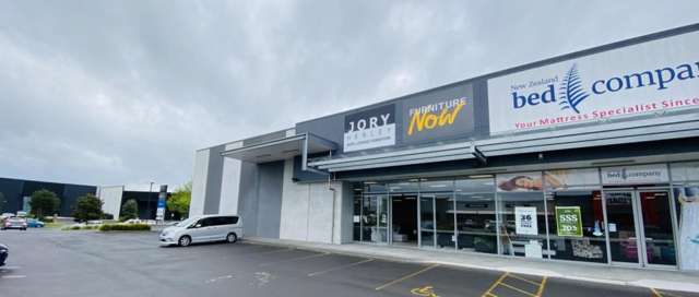 Large-Format Retail Opportunity in Prime Te Rapa Location