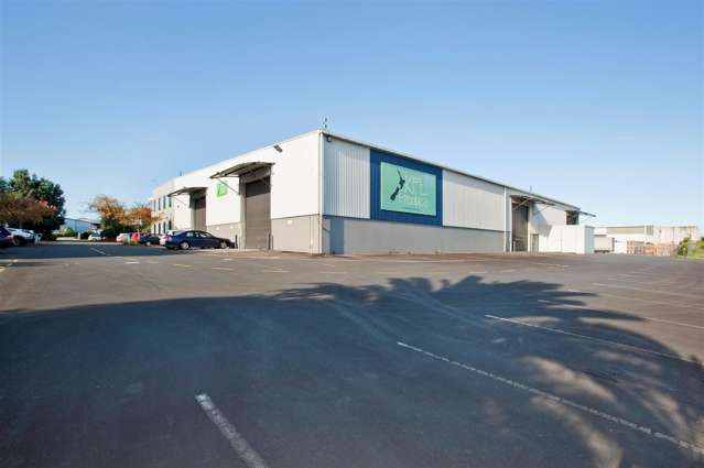 42 Vestey Drive Mount Wellington_2