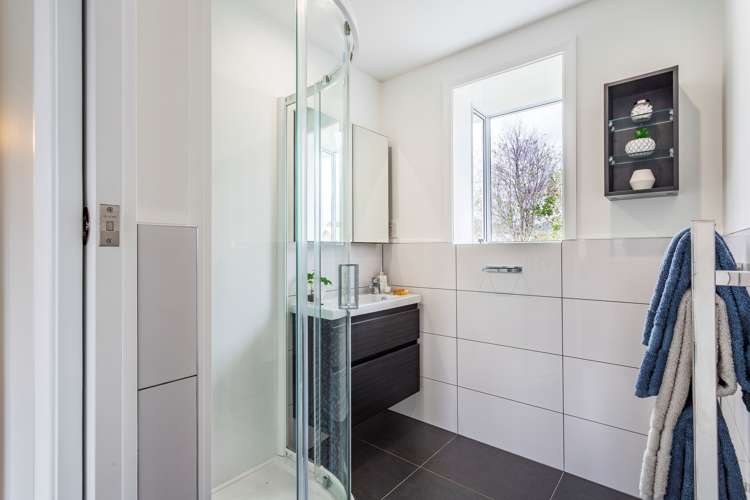 18 Kelly Grove Elderslea_14