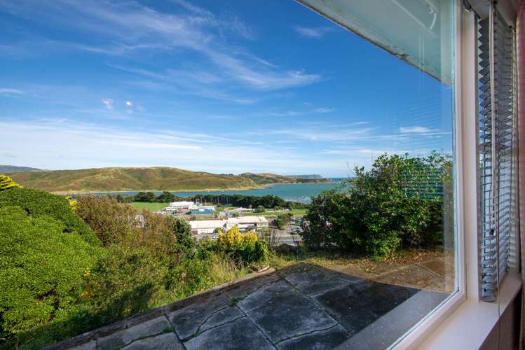 19 Walker Avenue Paremata_13