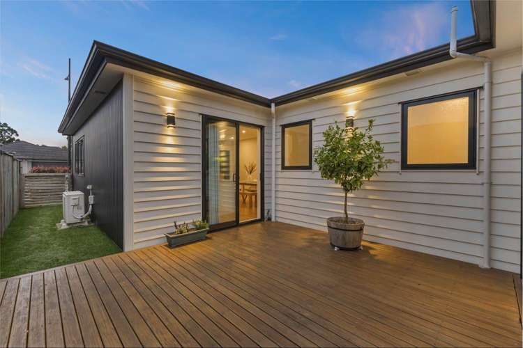 8 Koroheke Road Takanini_6