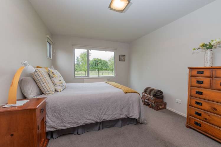 169 Airport Road Alexandra_11