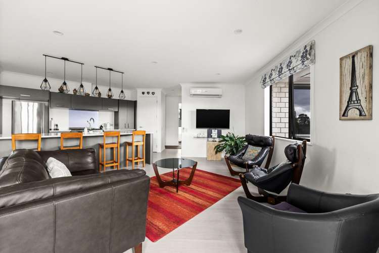 7 Whakatomo Place_4