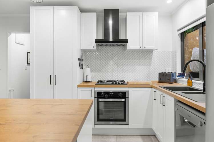 6 Cloghan Close Massey_11