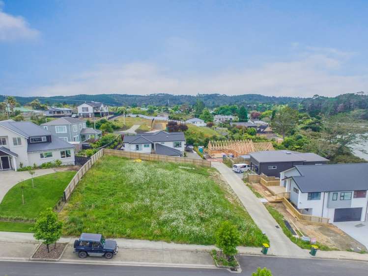 7 Tauwaka Crescent Riverhead_6