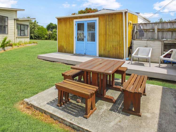 31 Shortt Street Foxton Beach_21