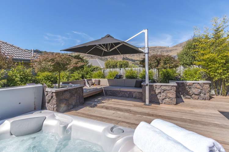 15 The Tors Heathcote Valley_3