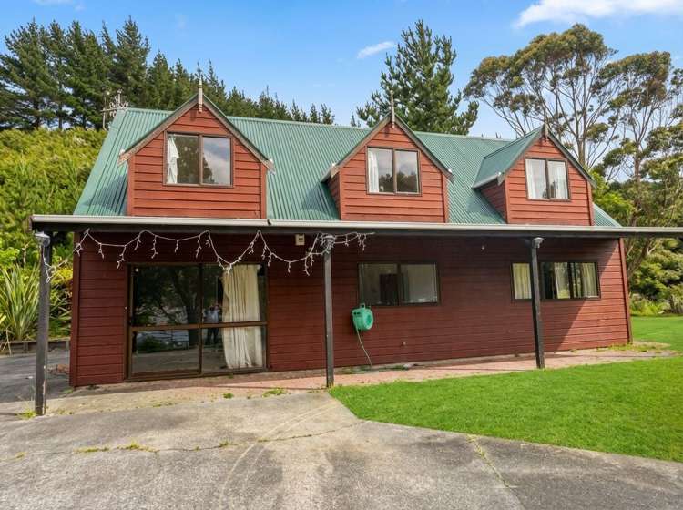 3 Hastings Grove Wainuiomata_0