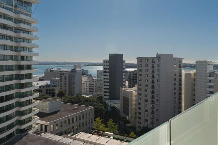 1705/10 Waterloo Quadrant Auckland Central_0