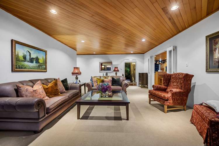 828 Ridge Road Riverhead_20