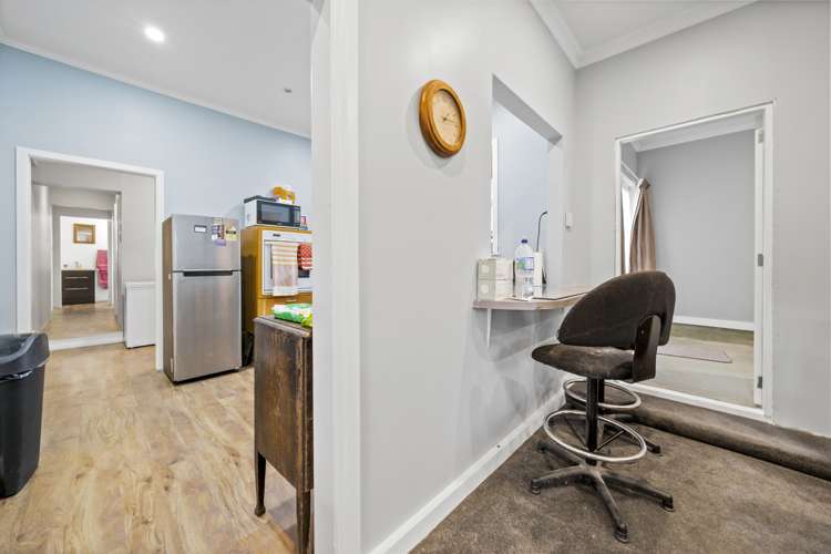 19 Moores Valley Road Wainuiomata_5