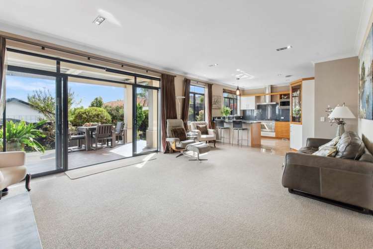 4 Armstrong Farm Drive East Tamaki Heights_8