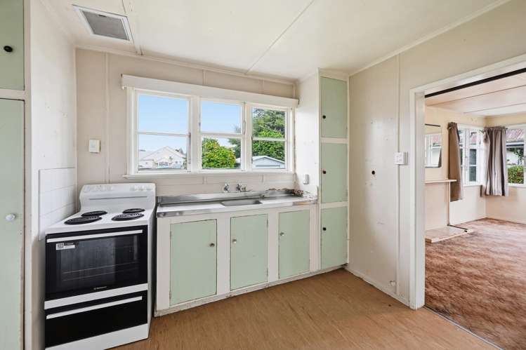 153 Ranolf Street Glenholme_4