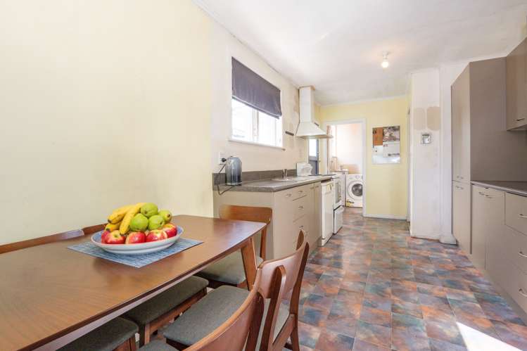 233 Lumsden Place Akina_4