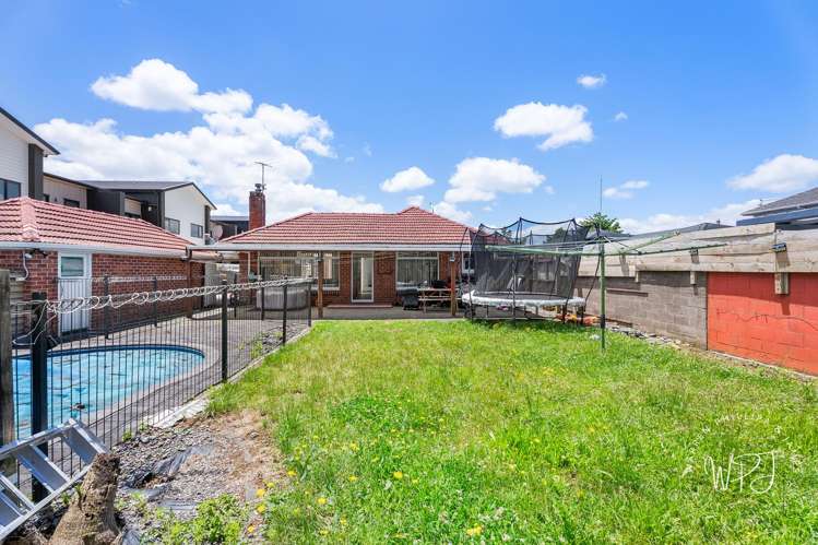 25 Great South Road Papatoetoe_16