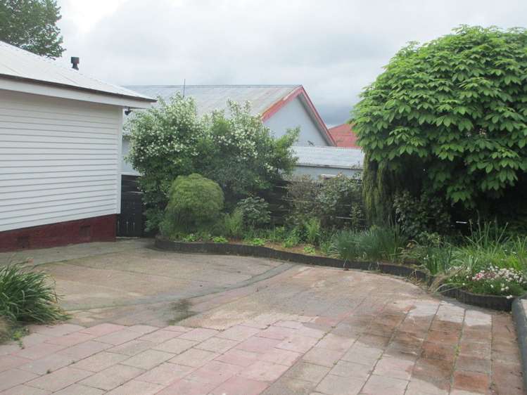 54 Frances Street Balclutha_19