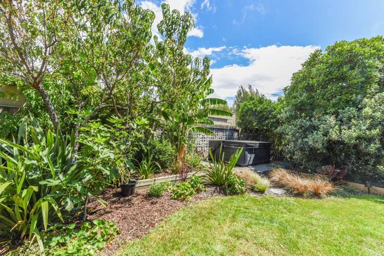 8 Bryant Road Brightwater_27