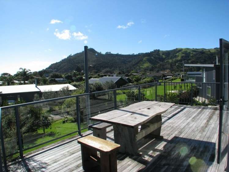 10 Logans Lane Kuaotunu_2