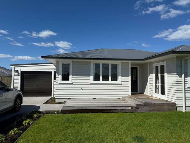 Charming Mount Maunganui 2BR Home!