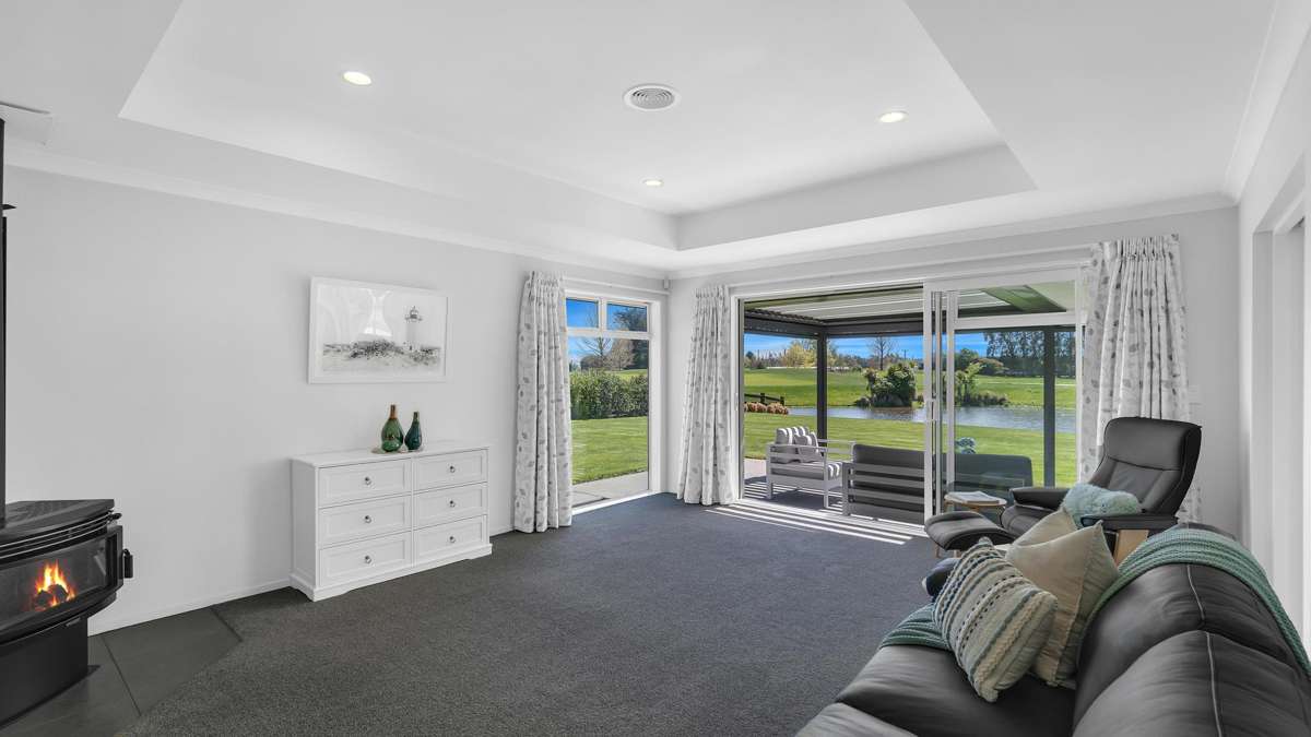 54 Mapleham Drive_2