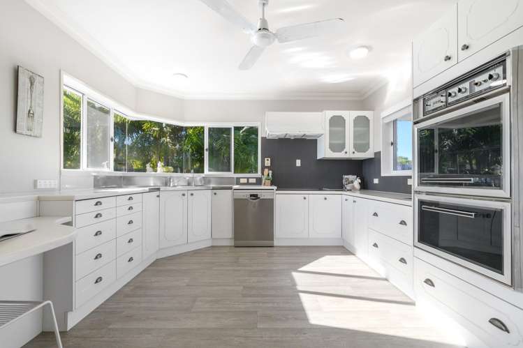 93 Waratah Street Matua_12