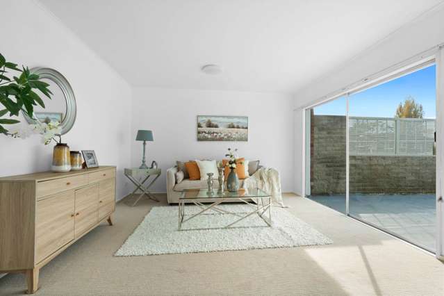 2/133 Ennis Avenue Pakuranga Heights_3