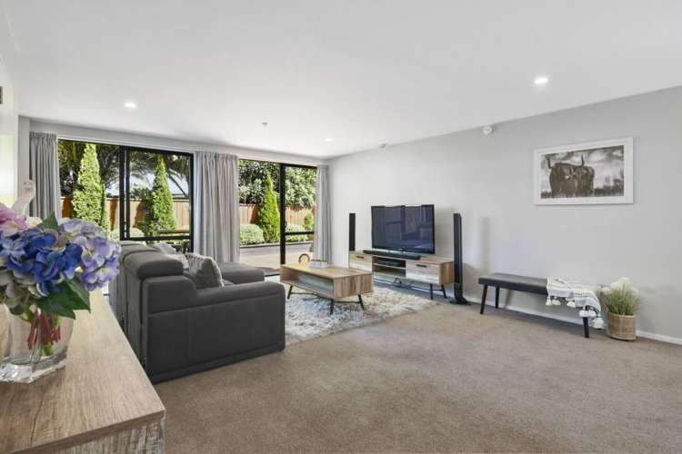 10 Rochdale Way Stoke_5