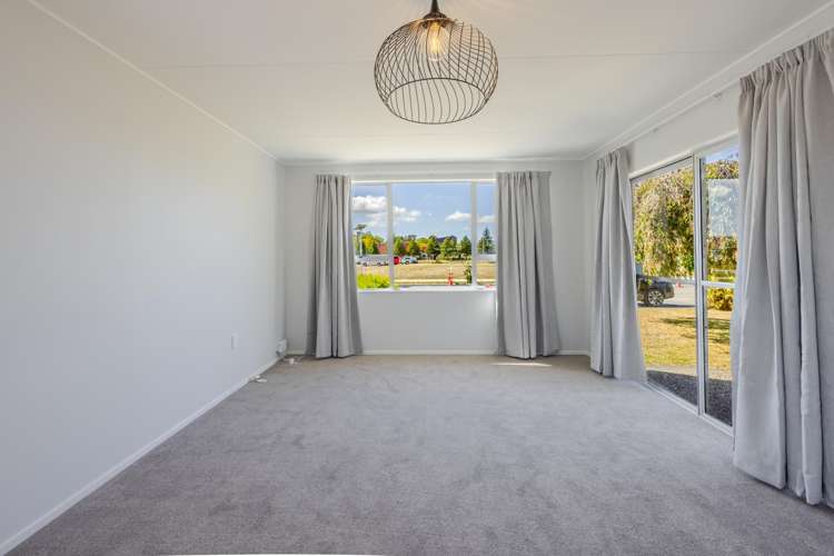 45 Caernarvon Drive_4